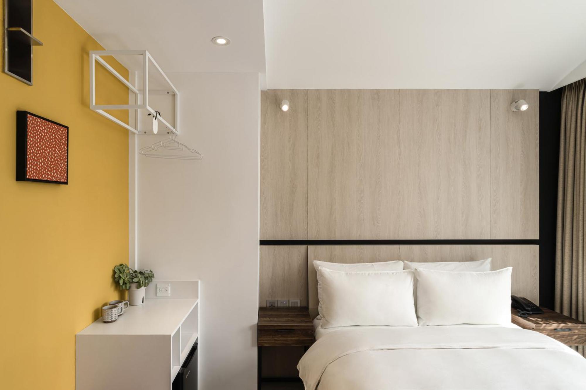 1Li7E Hotel Тайджун Екстериор снимка